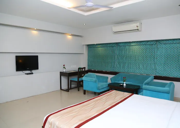 The Curzon Court Hotel Bangalore